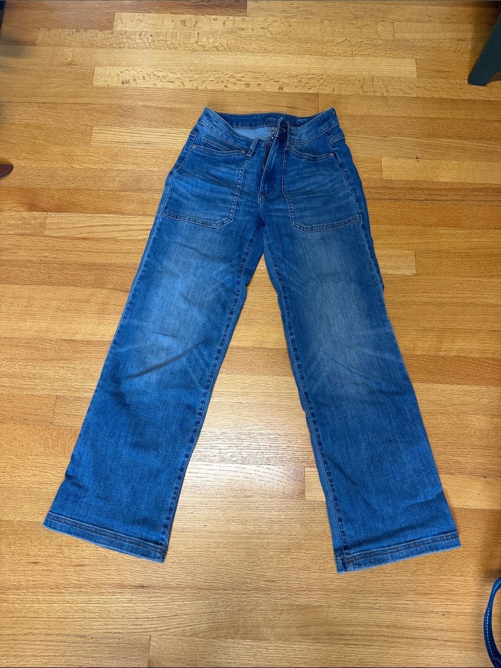 Women’s Blue Relaxed Straight Jeans